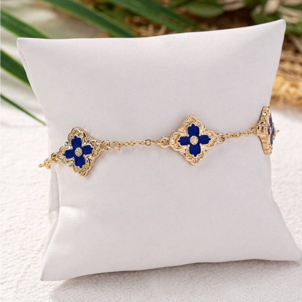 Elegant Gold and Blue Women's Bracelet